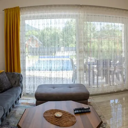 Merjem Villa *